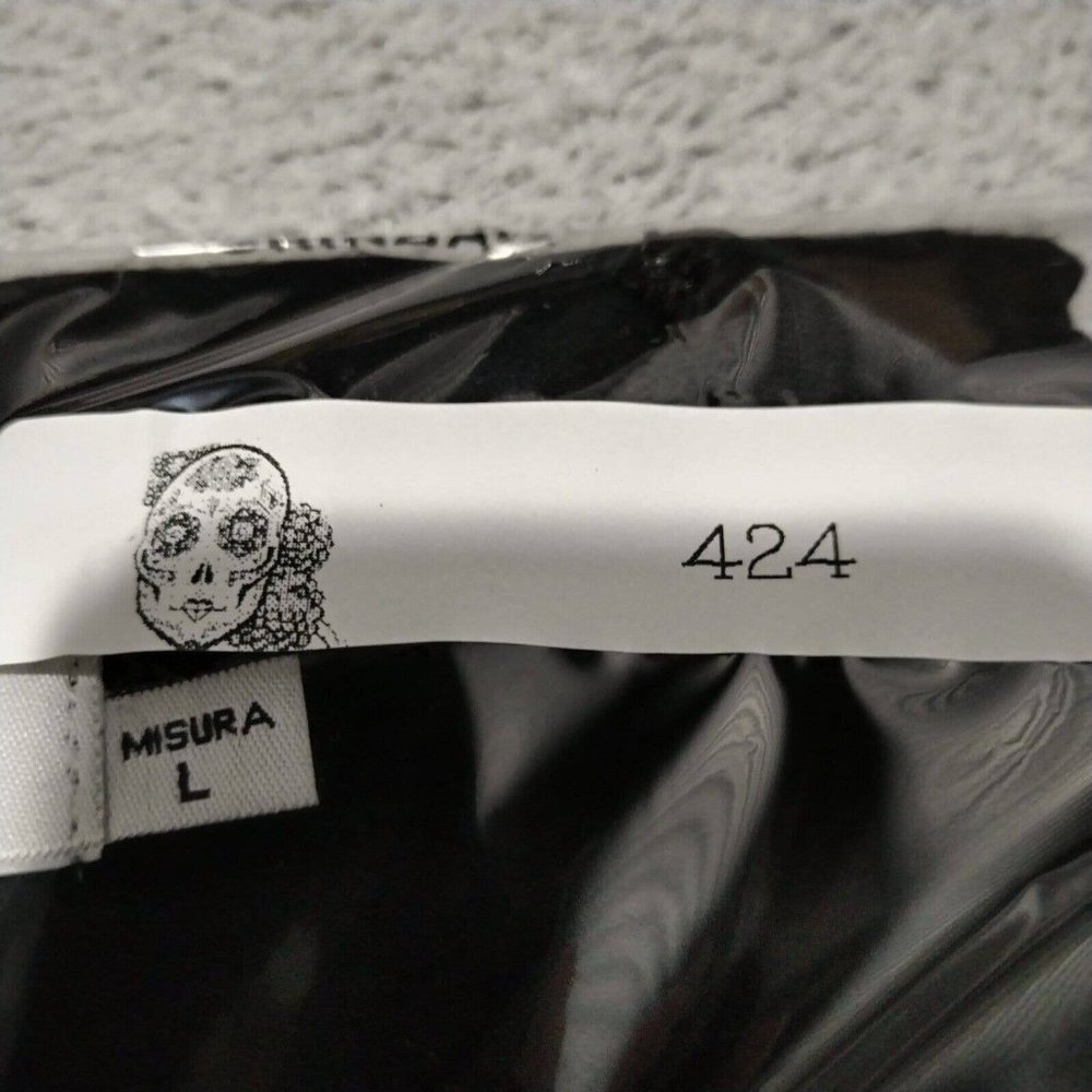 Vintage Moschino Jeans T Shirt Womens L Black Peace Embroidered Logo Graphic Top - Picture 14 of 14